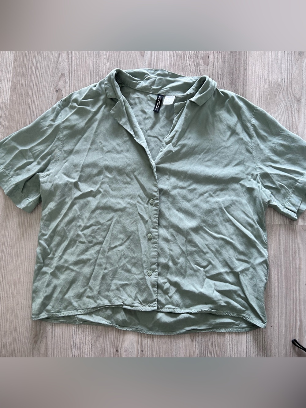 2 for 10$ ☀️ button down collared shirt sz XS